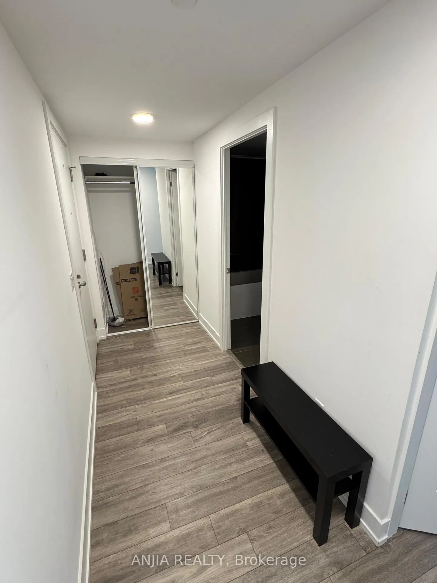 Photo 13 of Unit 822, 9 Clegg Road, Markham, Unionville — HOMEH