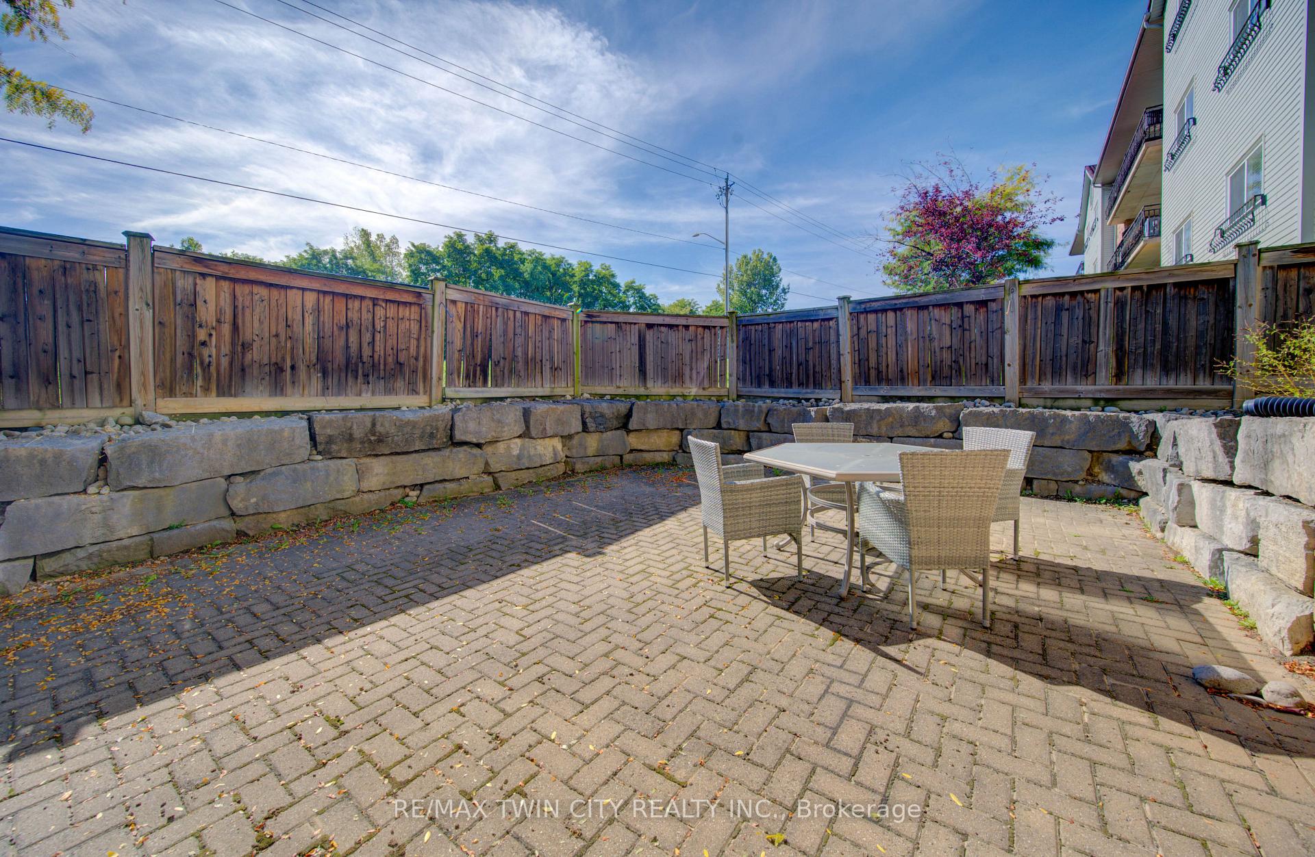 Photo 45 of Unit 402, 345 Briarmeadow Drive, Kitchener — HOMEH