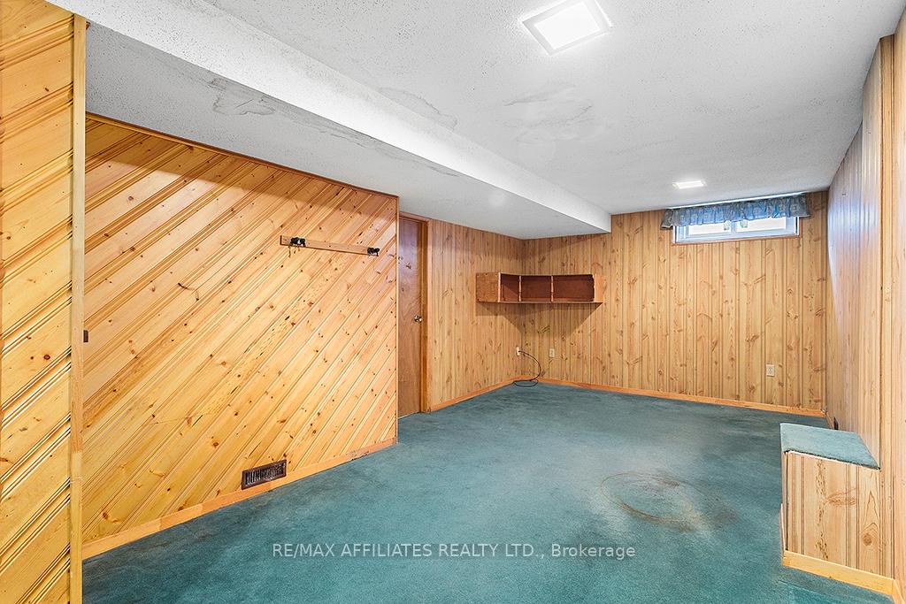 Photo 20 of 1911 Simard Drive, Ottawa, Chateauneuf — HOMEH