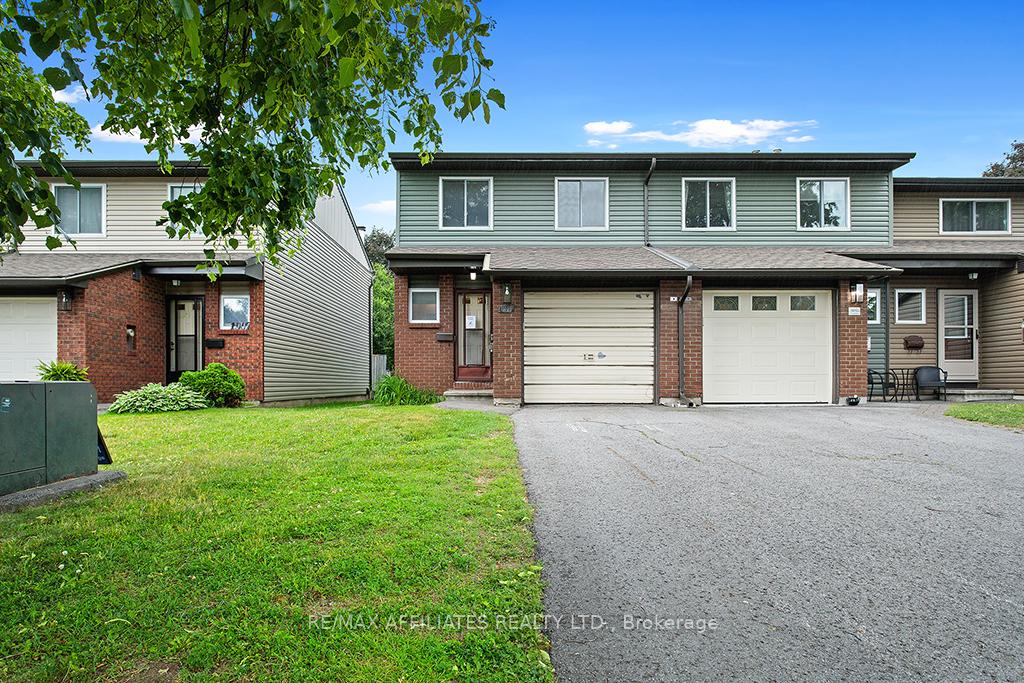 Photo 26 of 1911 Simard Drive, Ottawa, Chateauneuf — HOMEH