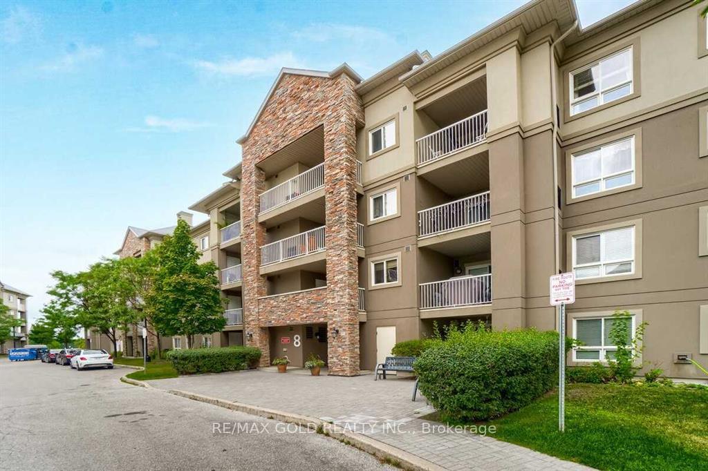 Front of Unit 1217, 8 Dayspring Circle