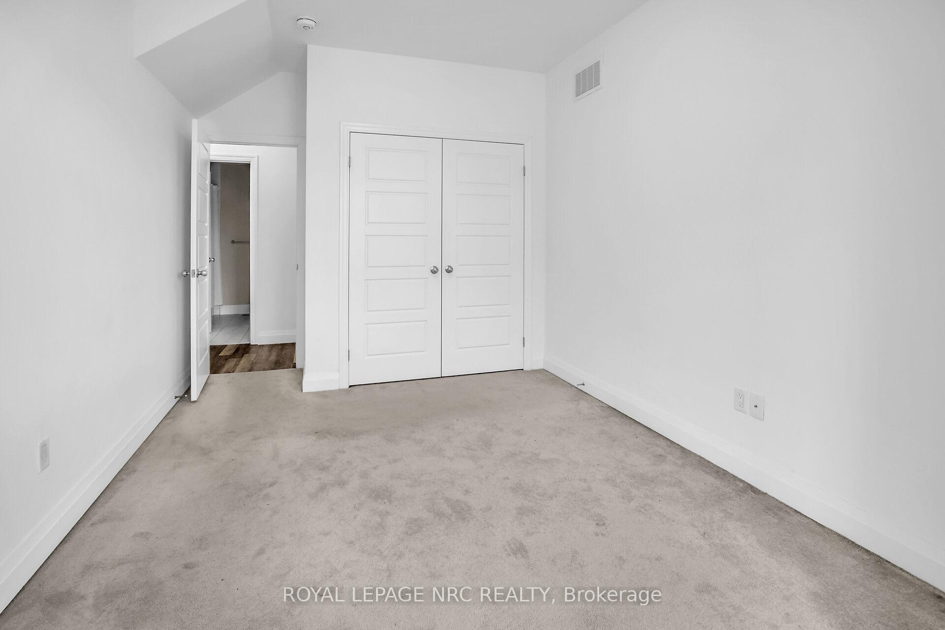 Photo 13 of Unit 30, 290 Barton Street W, Hamilton, Strathcona — HOMEH