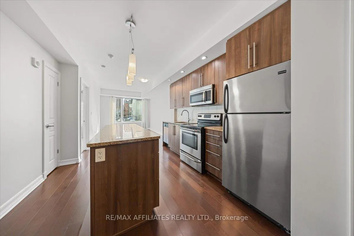 Photo 13 of Unit 303, 238 Besserer Street, Ottawa, Sandy Hill — HOMEH