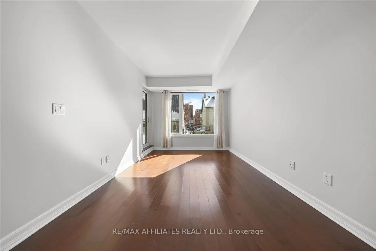 Photo 16 of Unit 303, 238 Besserer Street, Ottawa, Sandy Hill — HOMEH