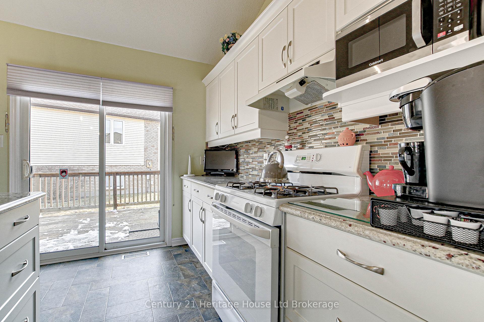 Photo 10 of Unit 24, 87 Donker Drive, St. Thomas — HOMEH