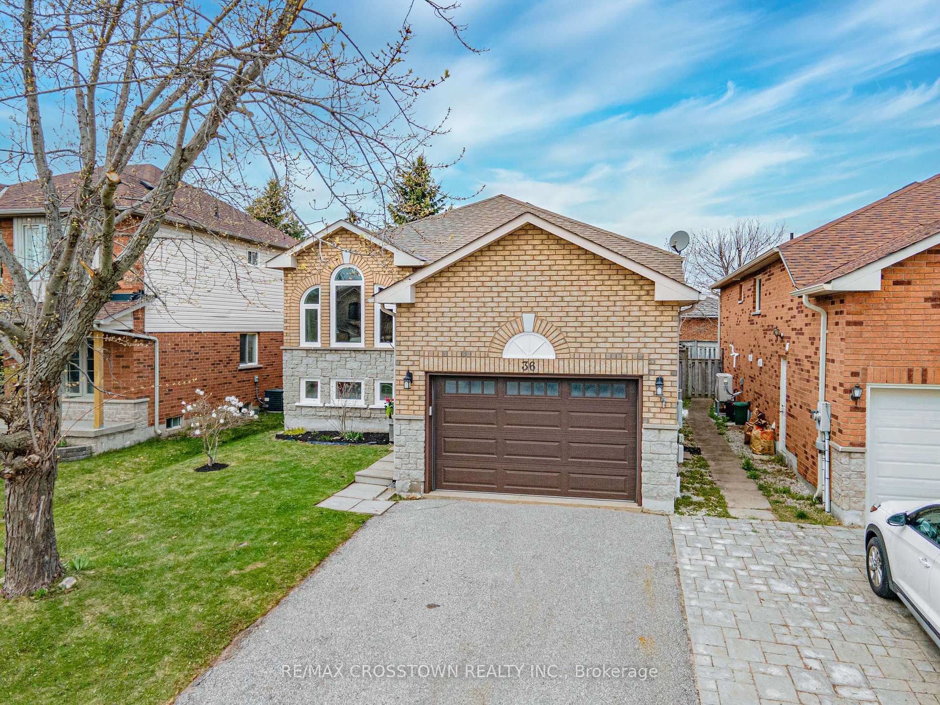 Front of 36 Leslie Avenue