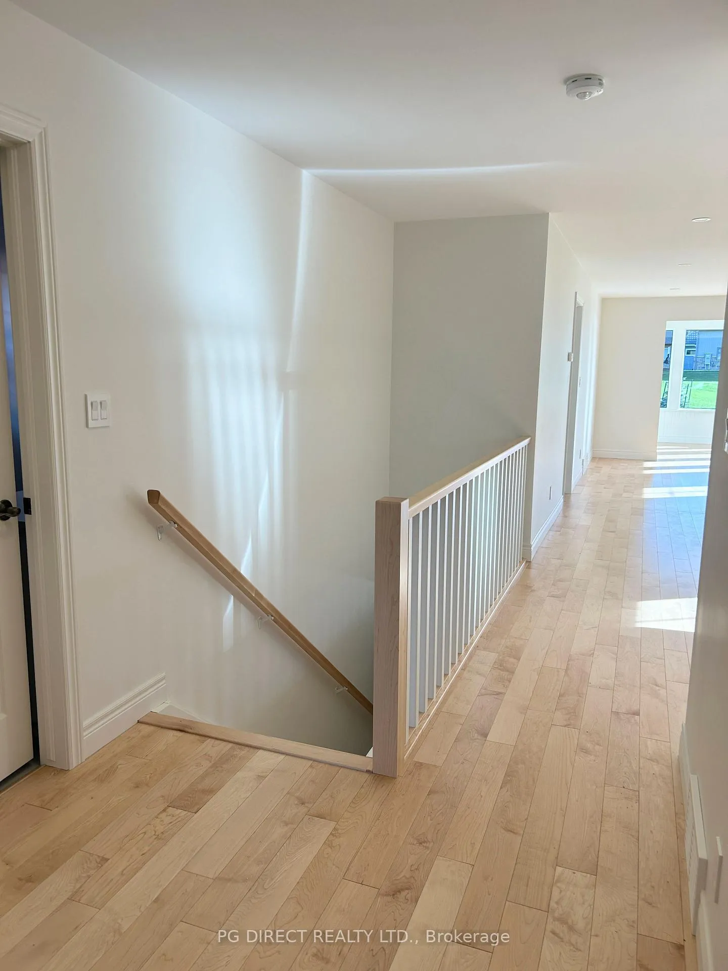 Photo 10 of 237 Bethune Crescent, Goderich, Goderich (Town) — HOMEH