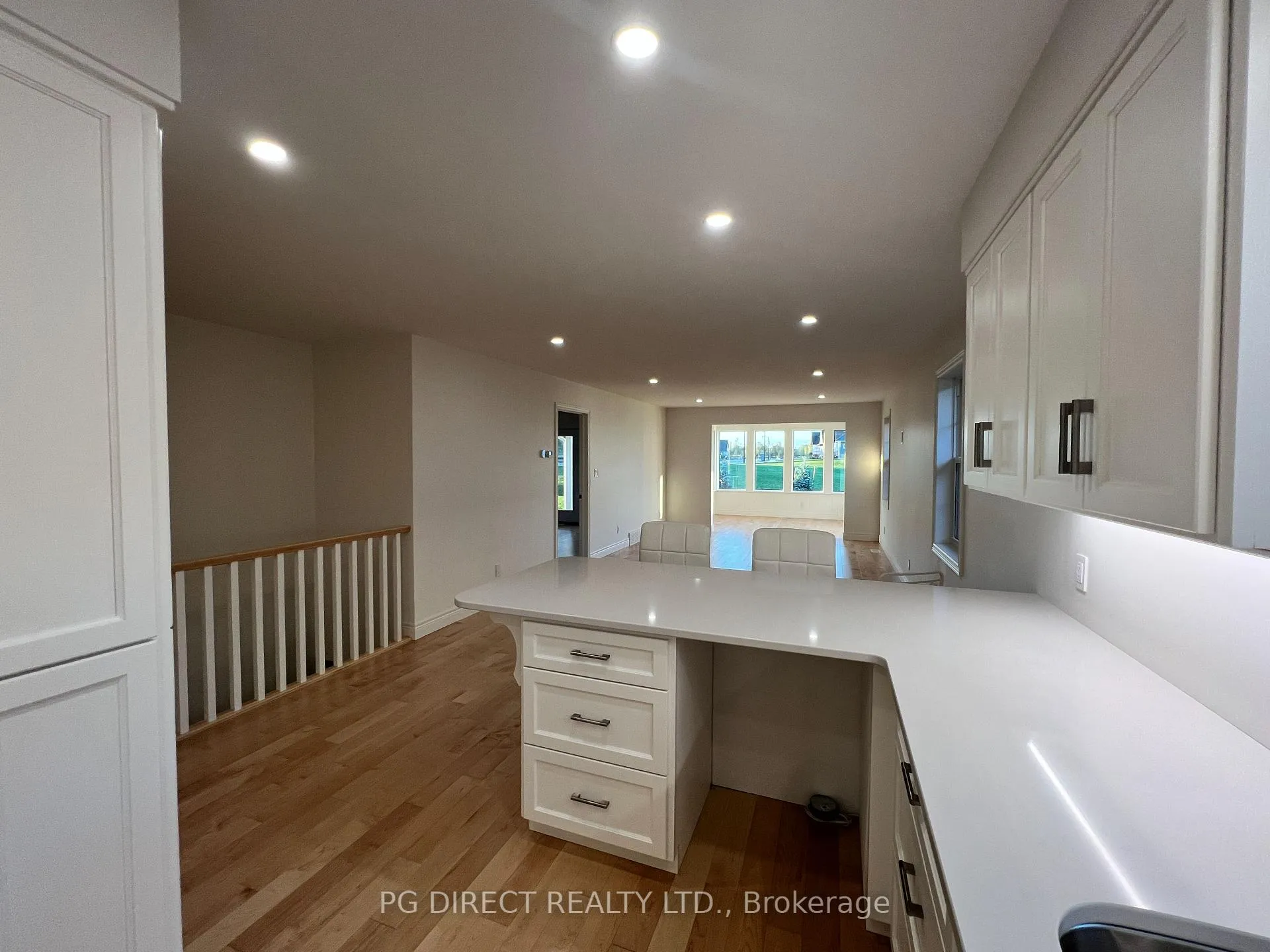 Photo 11 of 237 Bethune Crescent, Goderich, Goderich (Town) — HOMEH