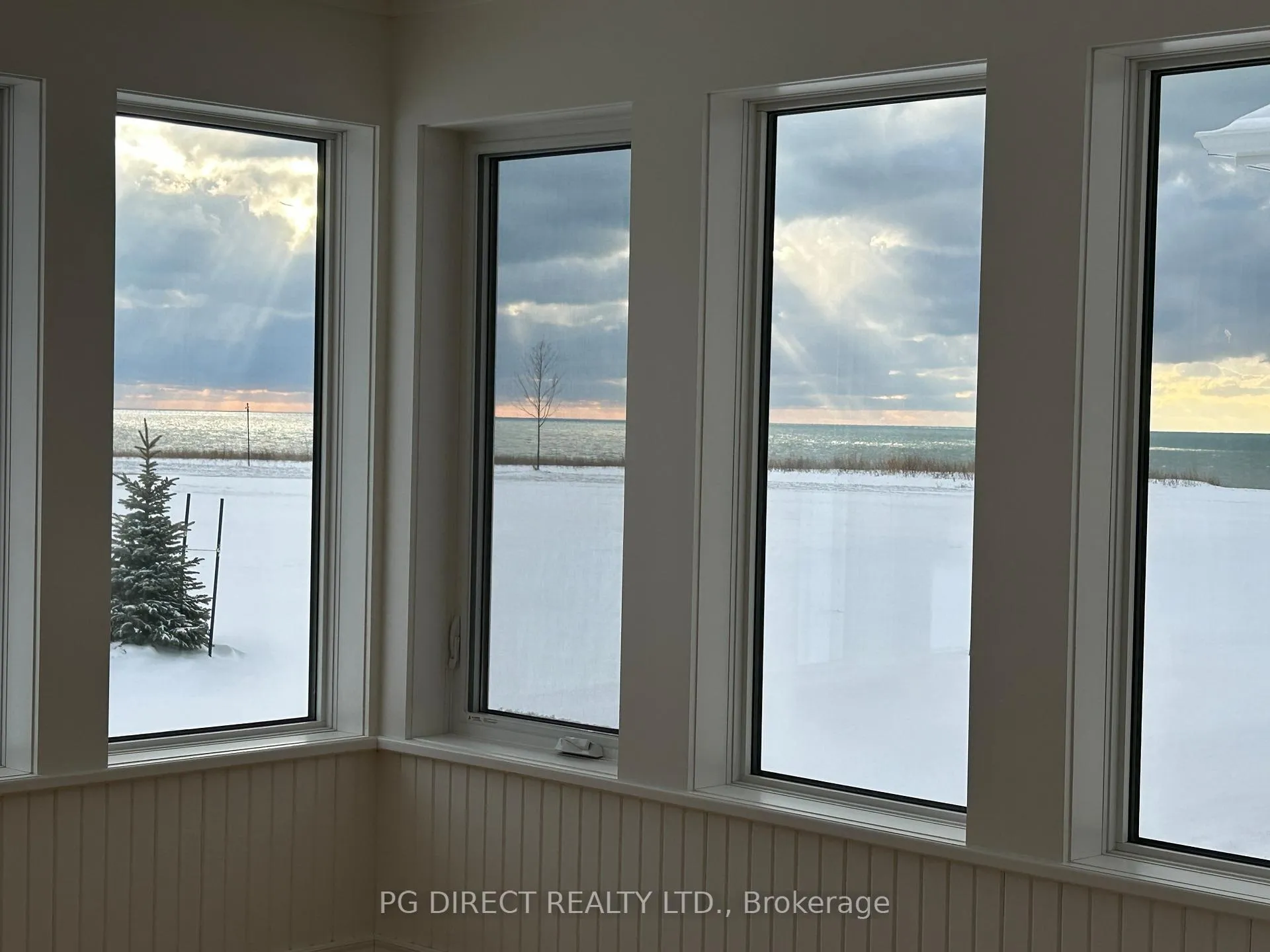 Photo 16 of 237 Bethune Crescent, Goderich, Goderich (Town) — HOMEH