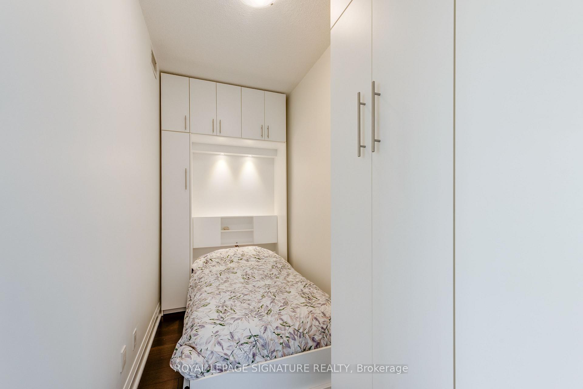 Photo 17 of Unit 402, 83 Redpath Avenue, Toronto, Mount Pleasant West — HOMEH