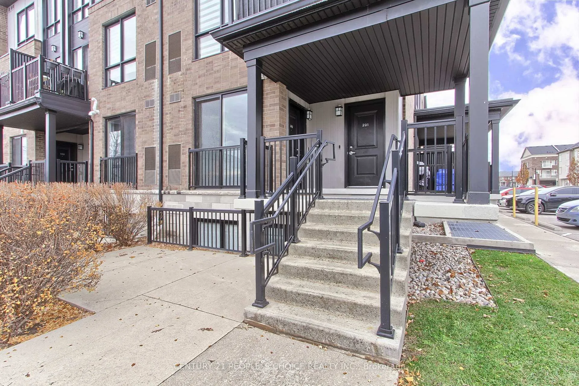 Photo 4 of Unit 201, 1206 Main Street E, Milton, Dempsey — HOMEH