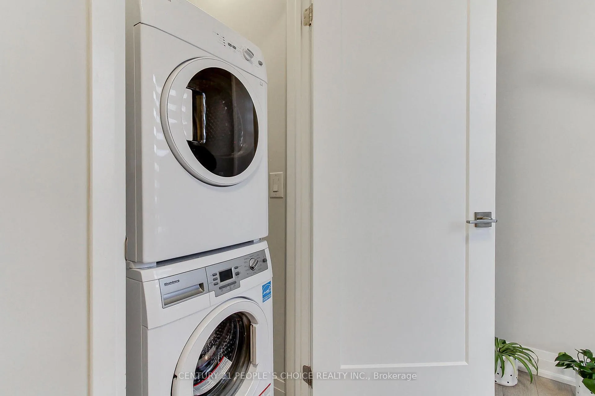 Photo 38 of Unit 201, 1206 Main Street E, Milton, Dempsey — HOMEH