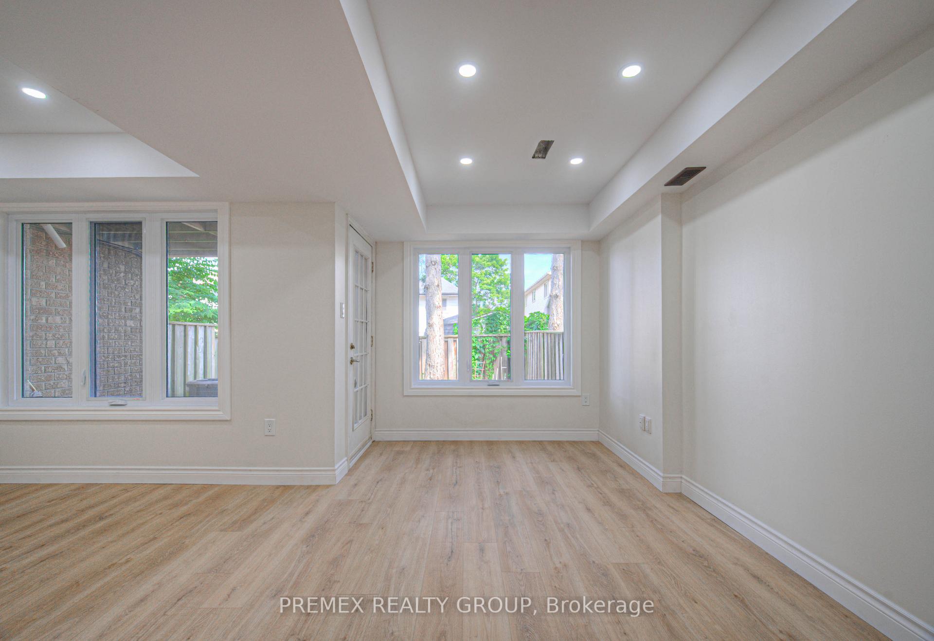 Photo 54 of Unit 34, 310 Christopher Drive, Cambridge — HOMEH
