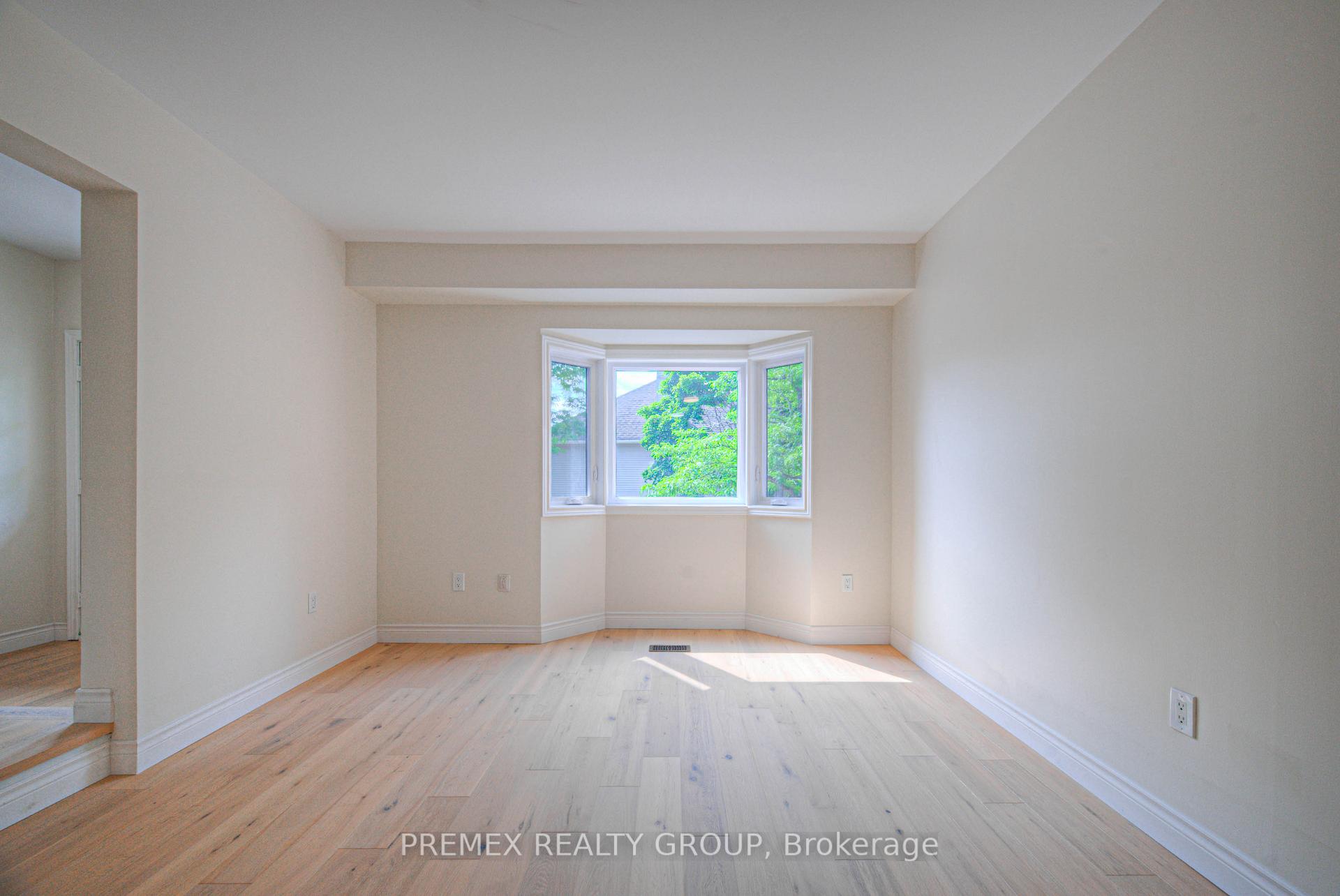 Photo 8 of Unit 34, 310 Christopher Drive, Cambridge — HOMEH