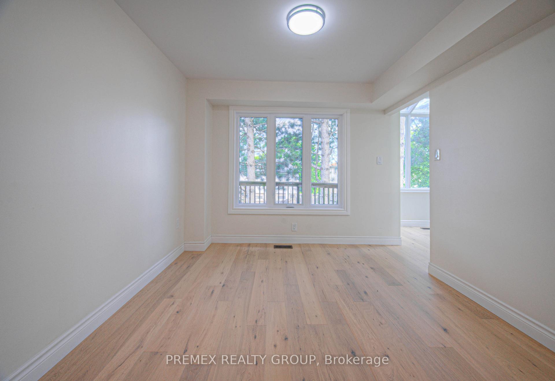 Photo 9 of Unit 34, 310 Christopher Drive, Cambridge — HOMEH