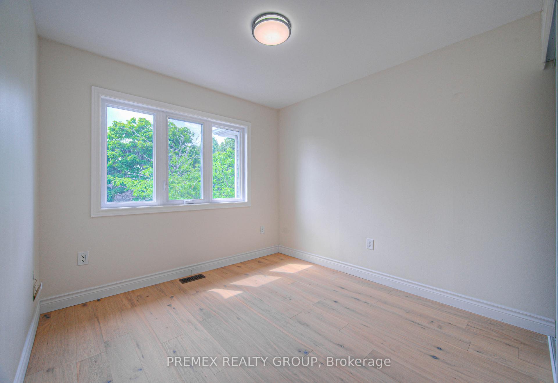 Photo 64 of Unit 34, 310 Christopher Drive, Cambridge — HOMEH