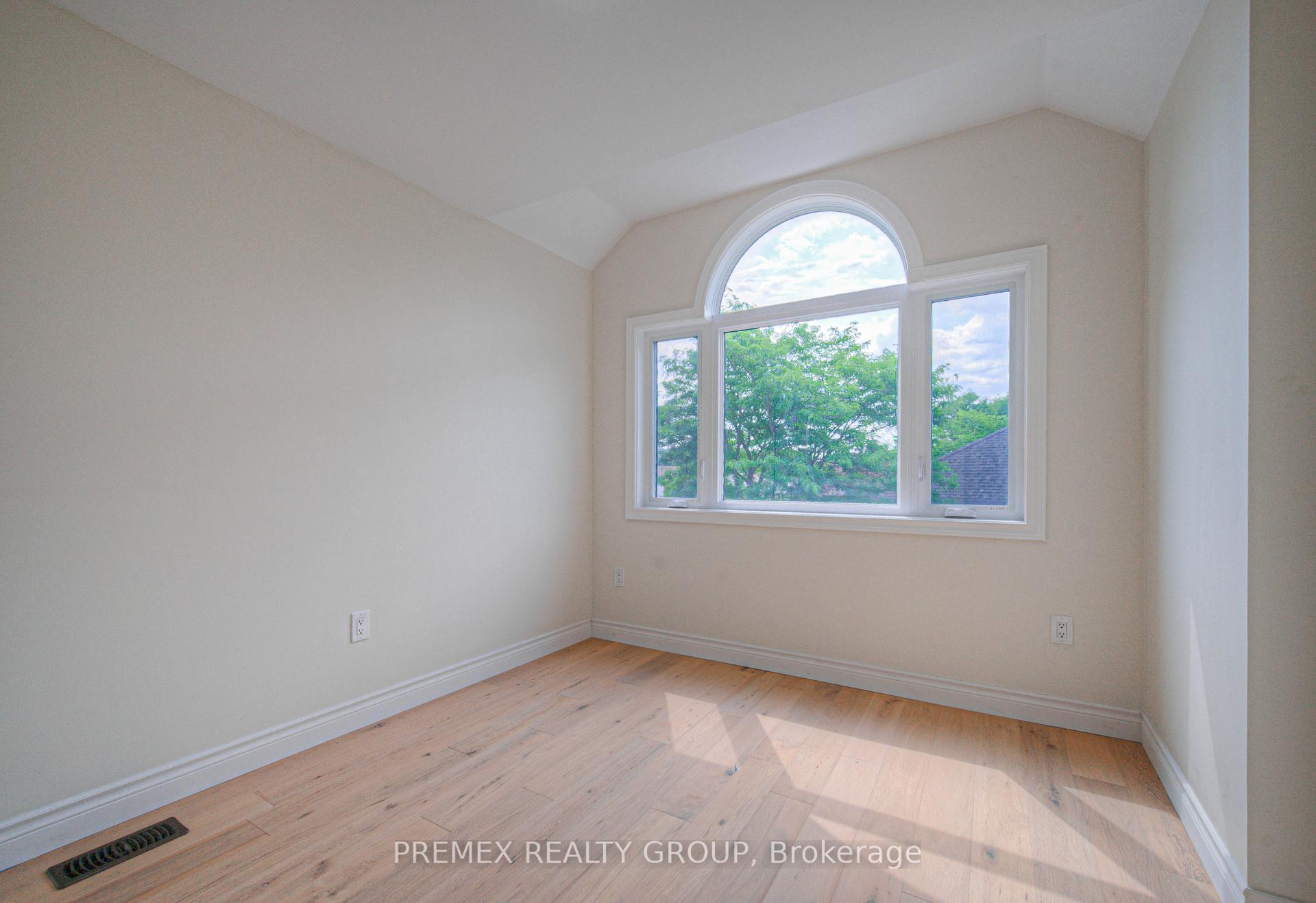 Photo 65 of Unit 34, 310 Christopher Drive, Cambridge — HOMEH