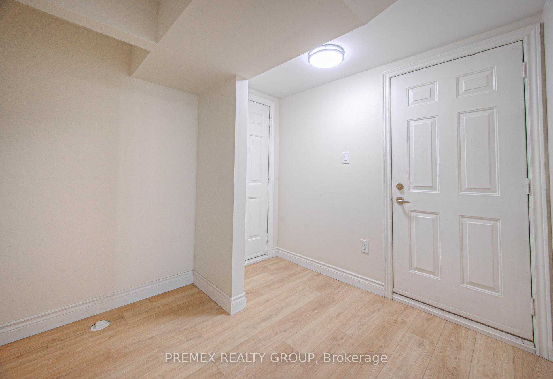 Photo 73 of Unit 34, 310 Christopher Drive, Cambridge — HOMEH