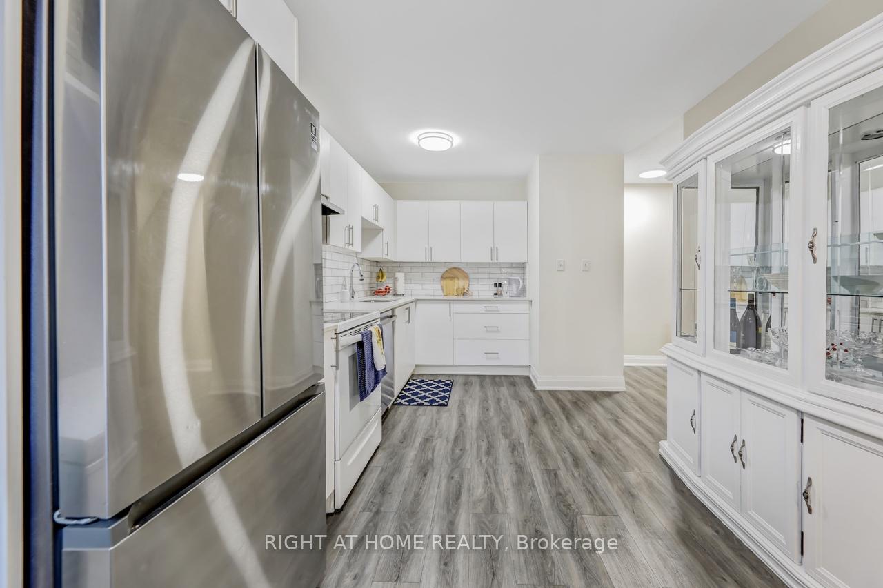 Photo 10 of Unit 54, 508 Essa Road, Barrie, Holly — HOMEH