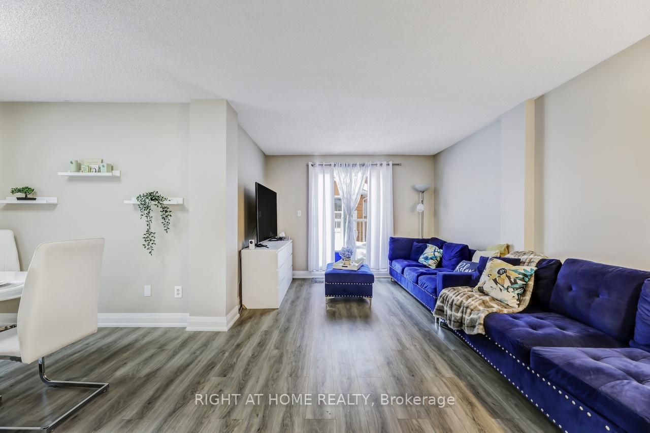 Photo 18 of Unit 54, 508 Essa Road, Barrie, Holly — HOMEH