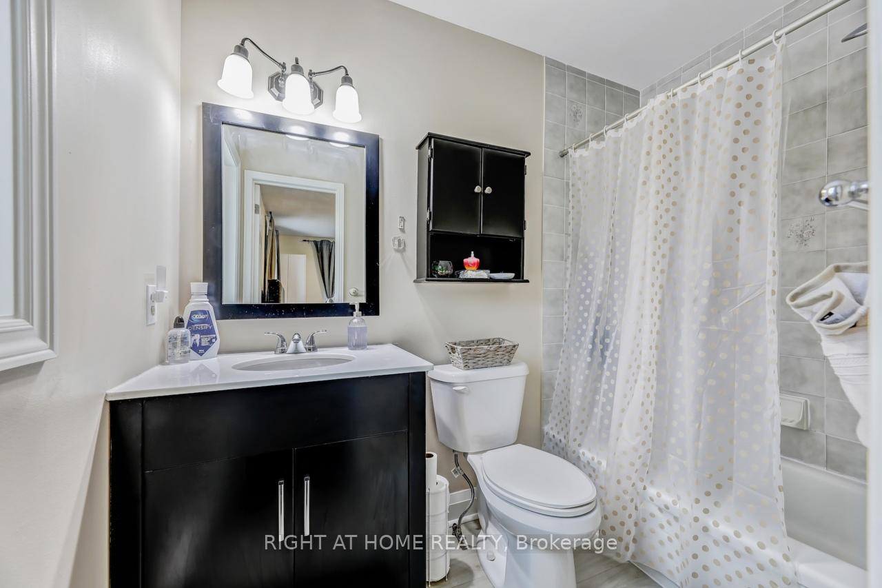 Photo 29 of Unit 54, 508 Essa Road, Barrie, Holly — HOMEH