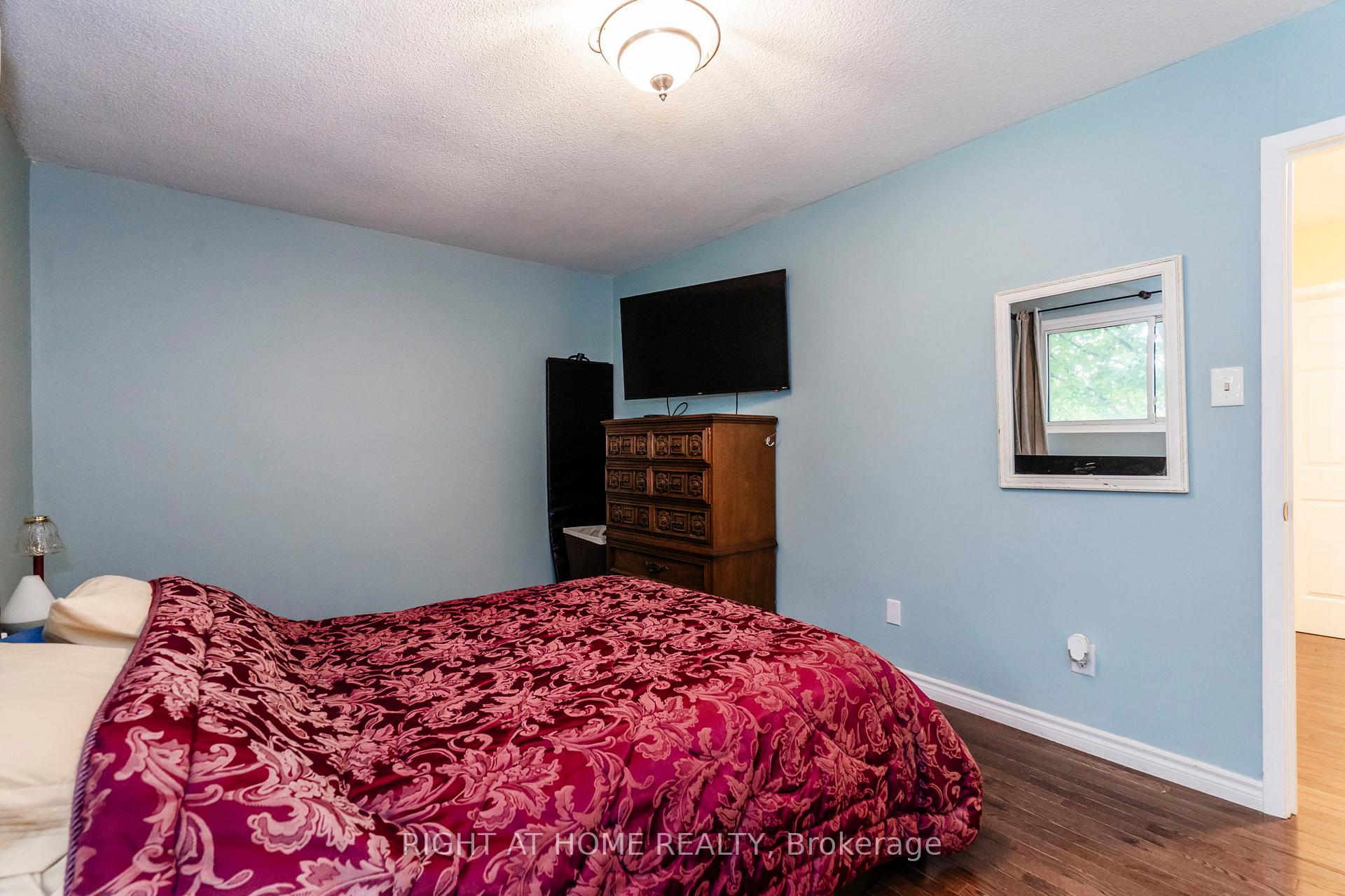 Photo 21 of Unit J5, 63 Ferris Lane, Barrie, Cundles East — HOMEH