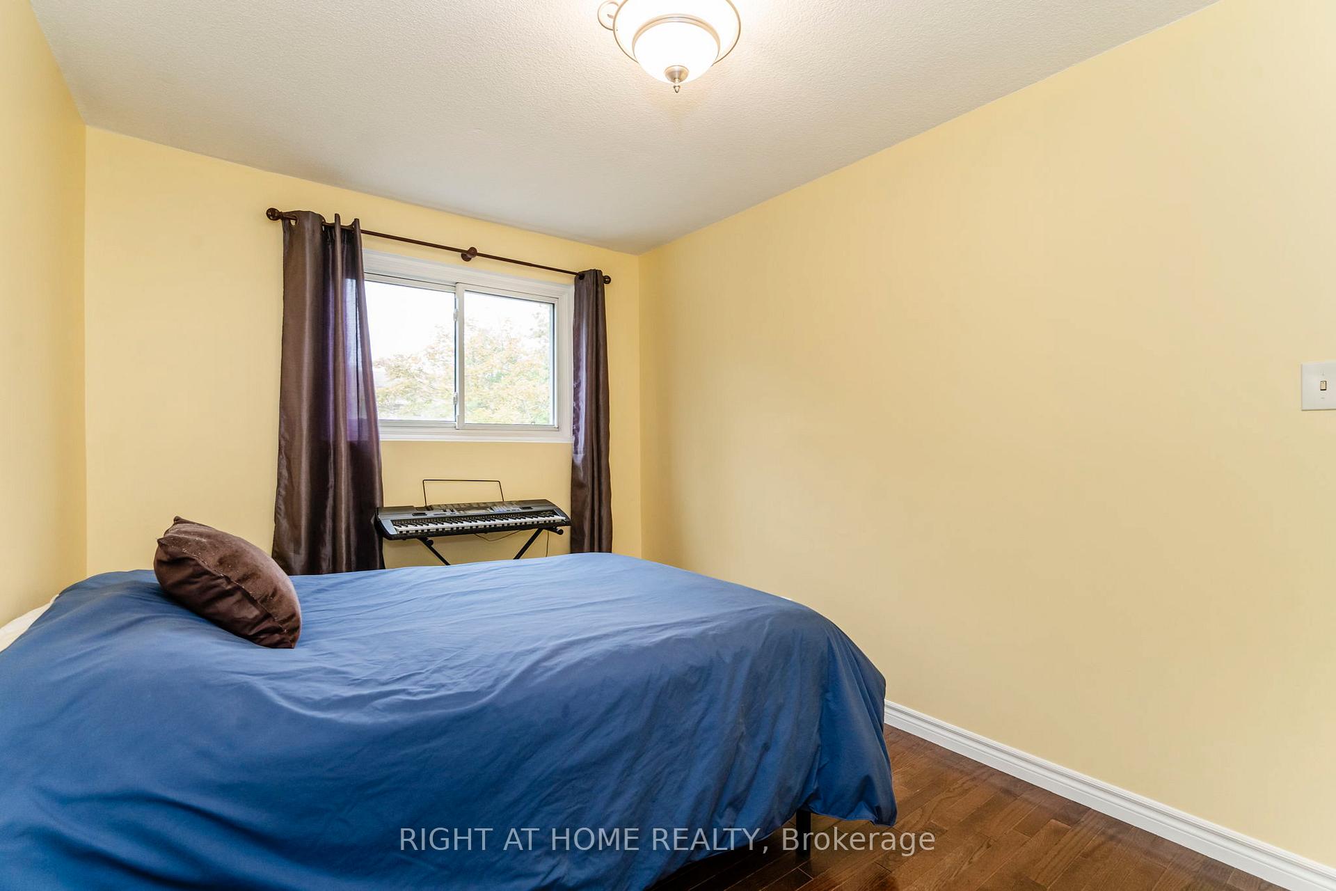 Photo 24 of Unit J5, 63 Ferris Lane, Barrie, Cundles East — HOMEH