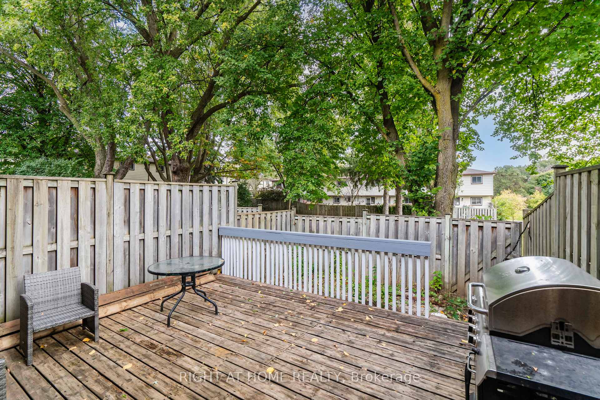 Photo 31 of Unit J5, 63 Ferris Lane, Barrie, Cundles East — HOMEH