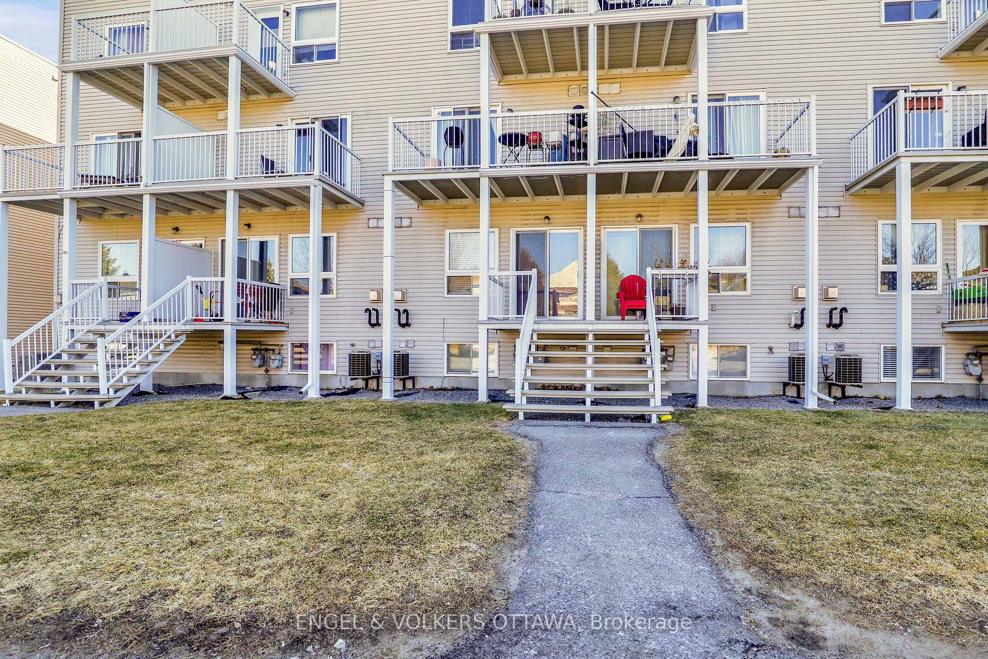 Photo 30 of Unit 10, 811 Longfields Drive, Ottawa, Barrhaven - Longfields — HOMEH