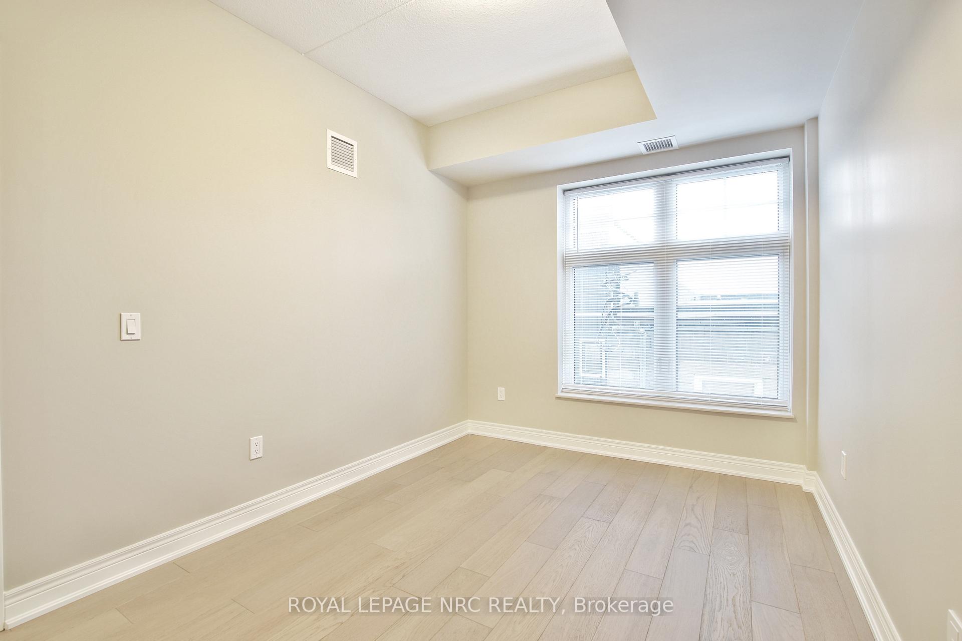 Photo 11 of Unit 404, 10 Albert Street E, Thorold, Thorold Downtown — HOMEH