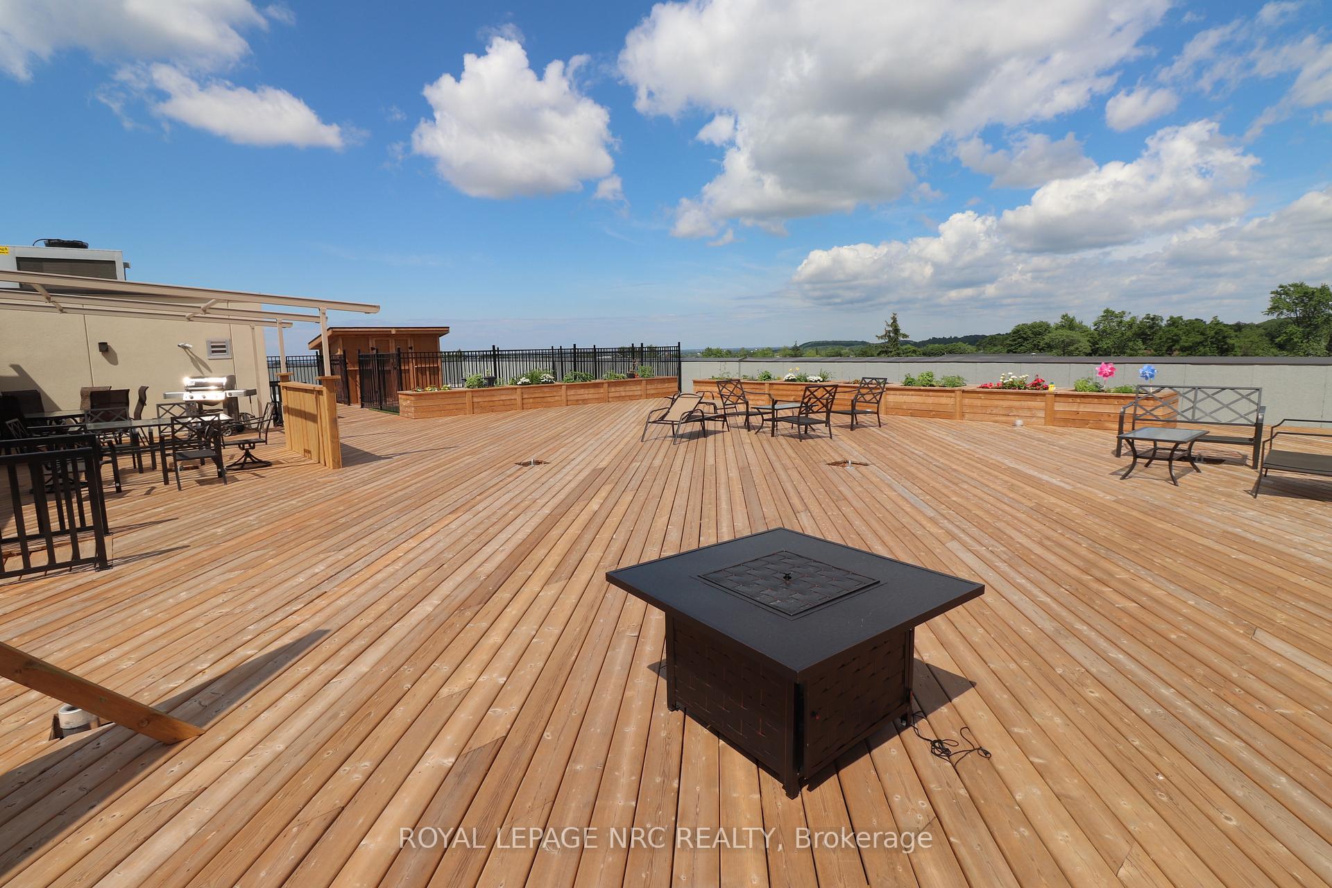 Photo 22 of Unit 404, 10 Albert Street E, Thorold, Thorold Downtown — HOMEH