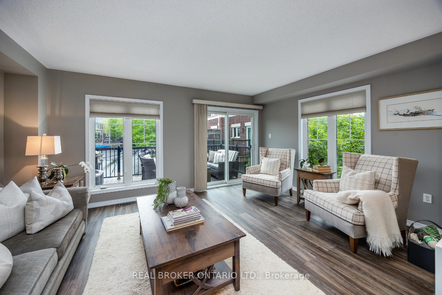 Photo 11 of Unit 9, 571 Longworth Avenue, Clarington, Bowmanville — HOMEH