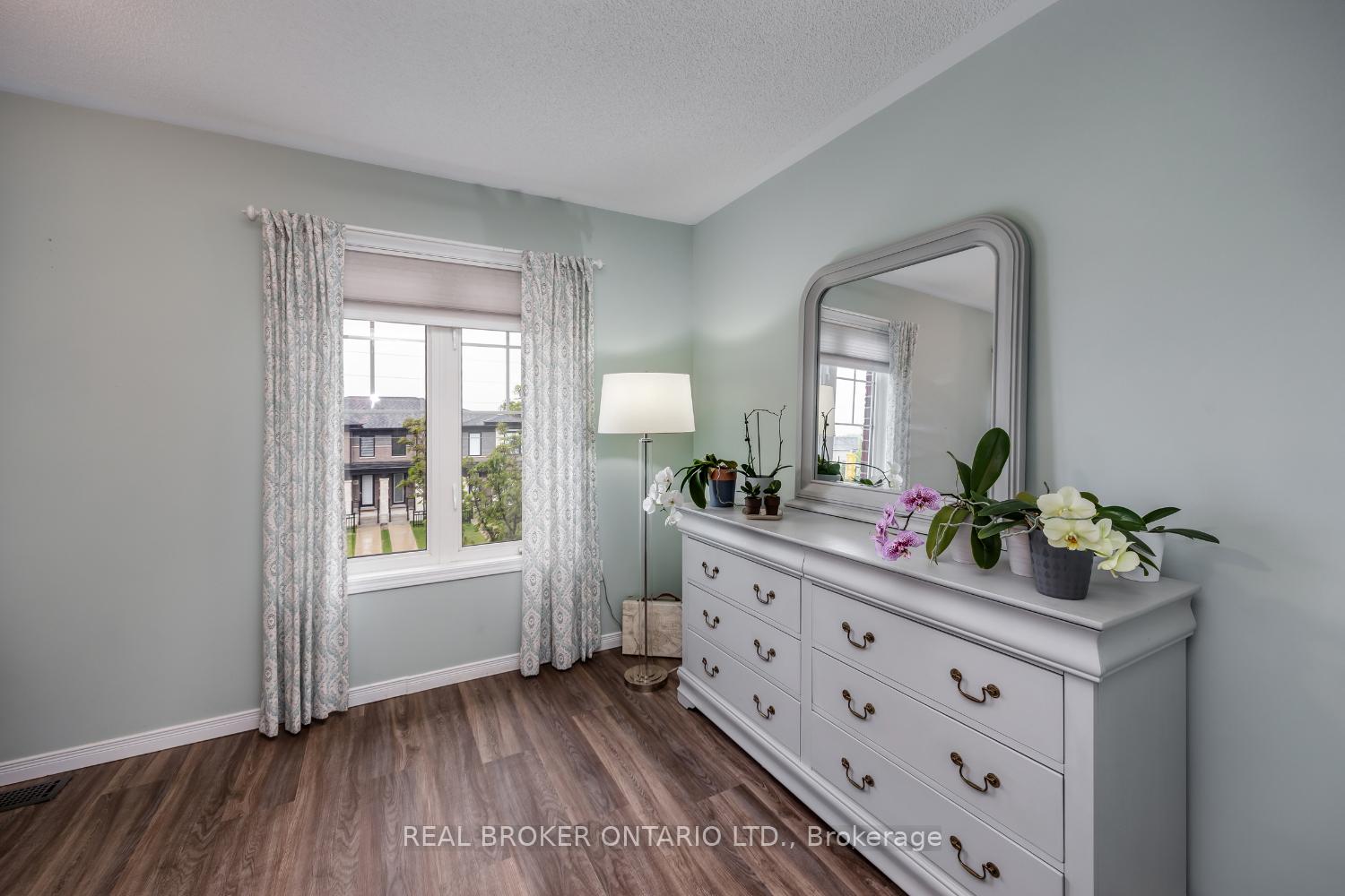 Photo 19 of Unit 9, 571 Longworth Avenue, Clarington, Bowmanville — HOMEH