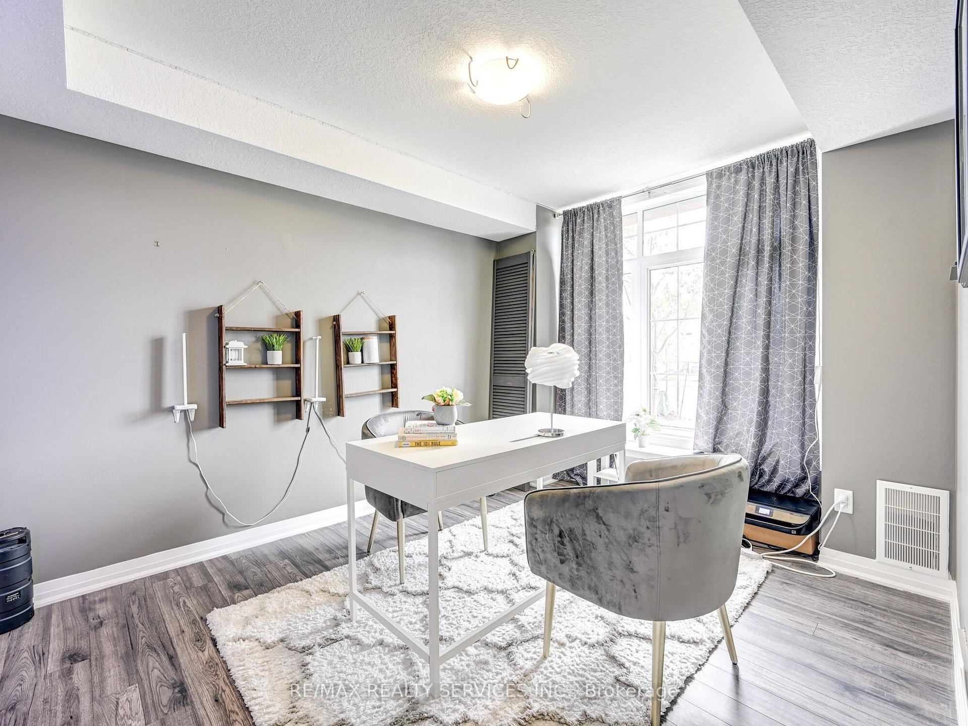Photo 7 of Unit 8, 224 Thomas Slee Drive, Kitchener — HOMEH