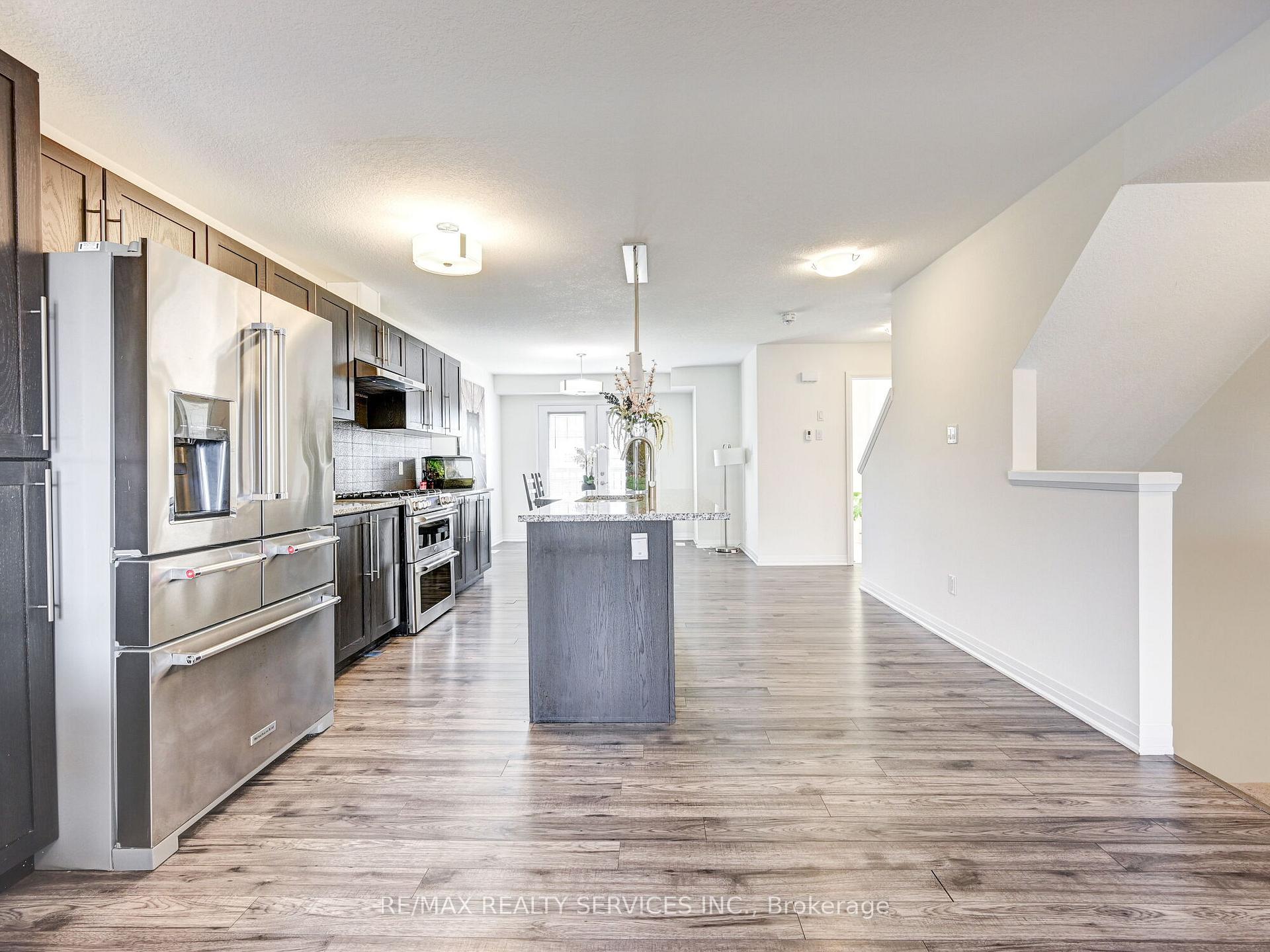 Photo 14 of Unit 8, 224 Thomas Slee Drive, Kitchener — HOMEH
