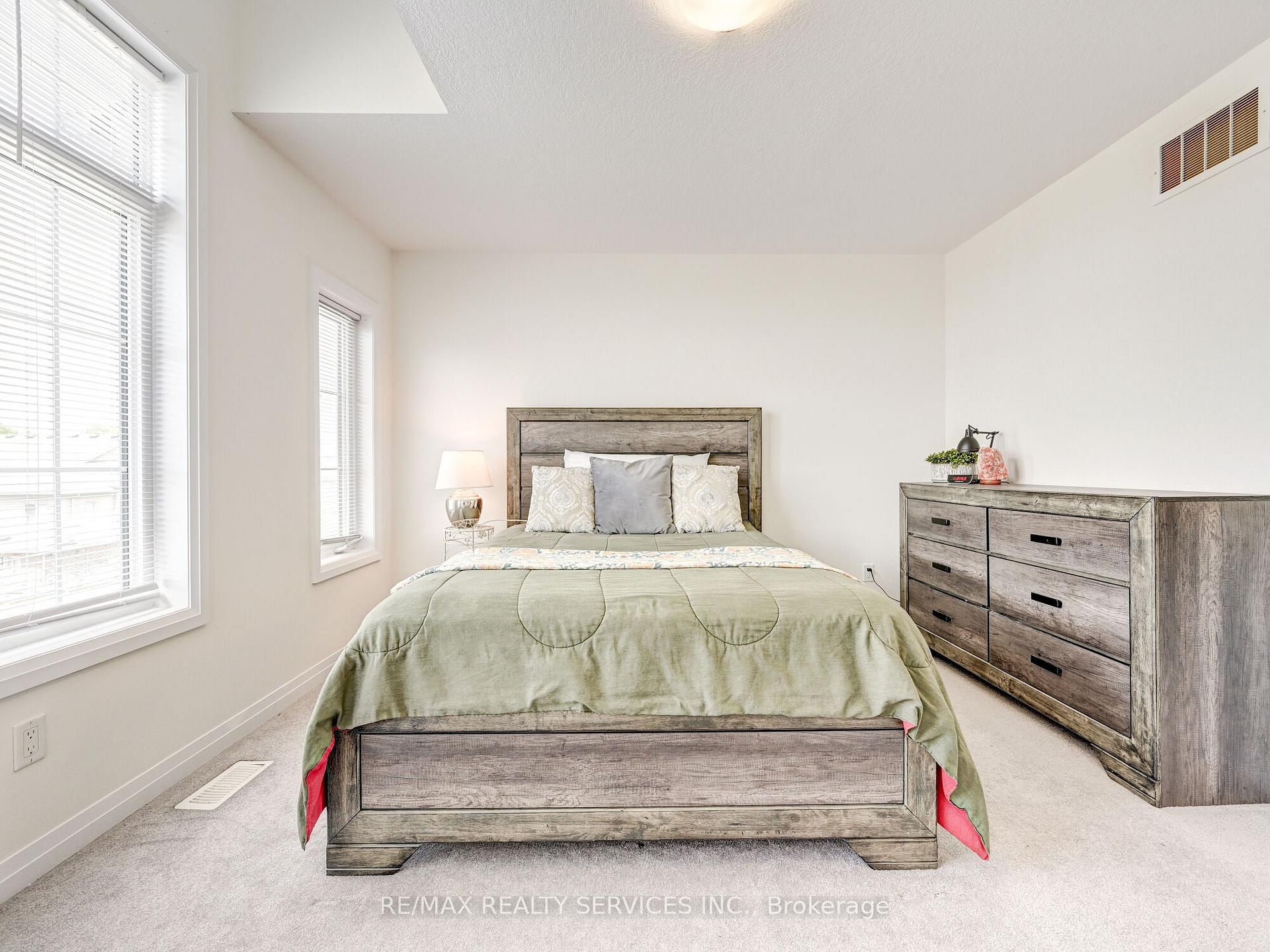 Photo 25 of Unit 8, 224 Thomas Slee Drive, Kitchener — HOMEH