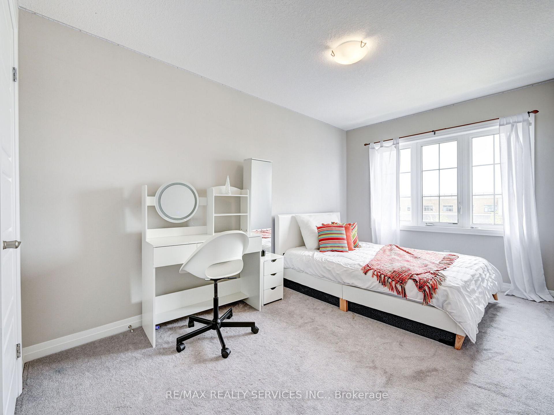 Photo 30 of Unit 8, 224 Thomas Slee Drive, Kitchener — HOMEH
