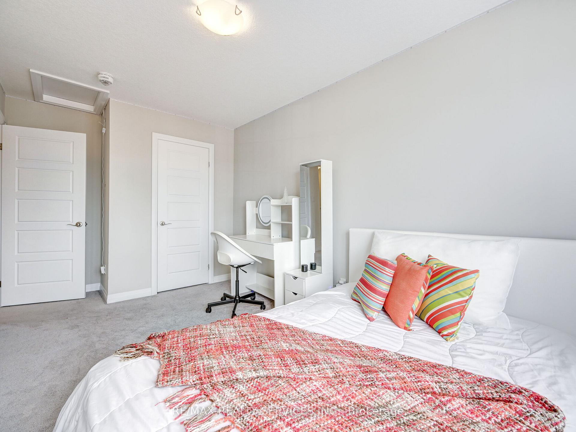 Photo 31 of Unit 8, 224 Thomas Slee Drive, Kitchener — HOMEH