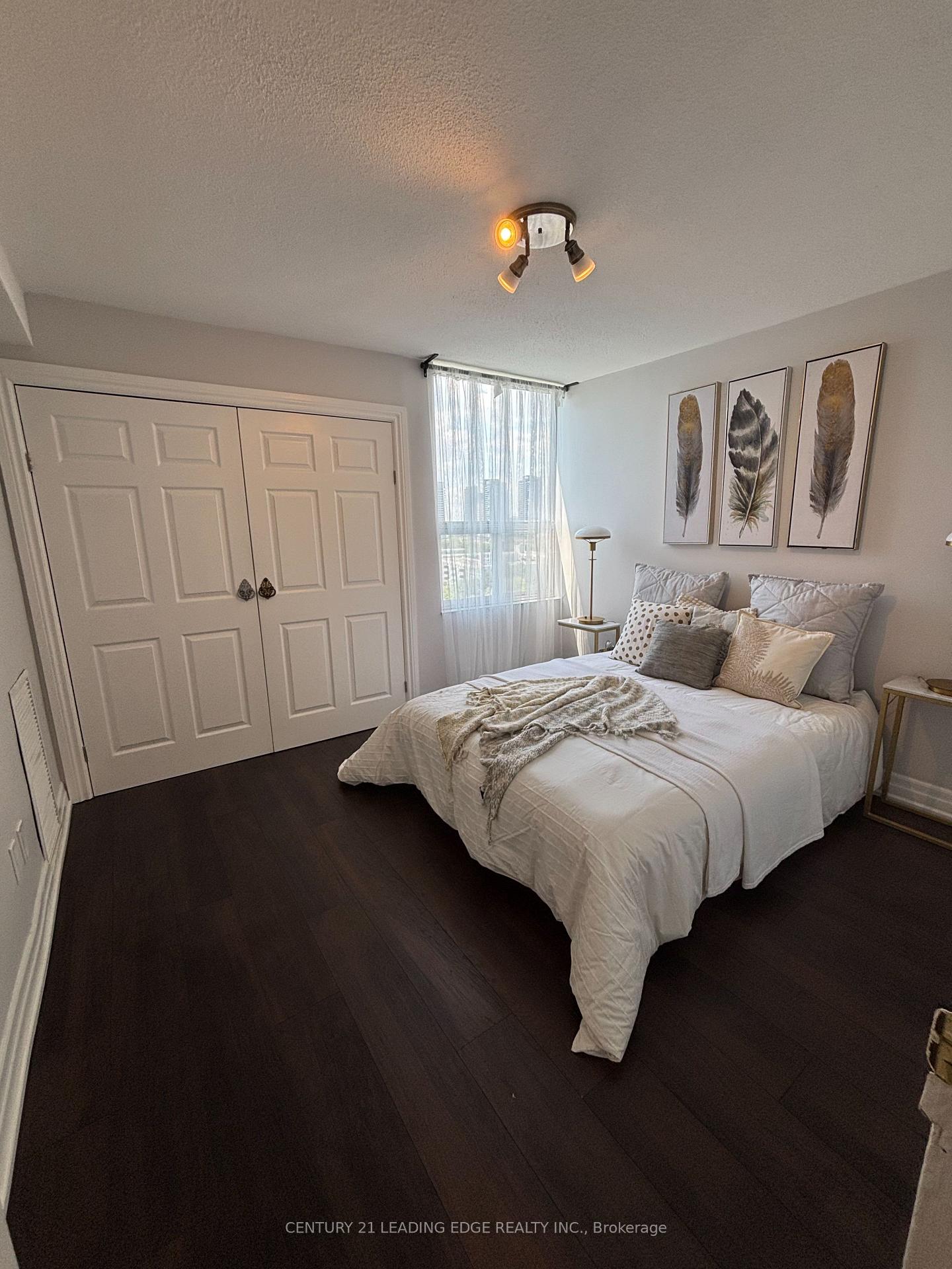 Photo 23 of Unit 1704, 10 Edgecliff Golfway, Toronto, Flemingdon Park — HOMEH