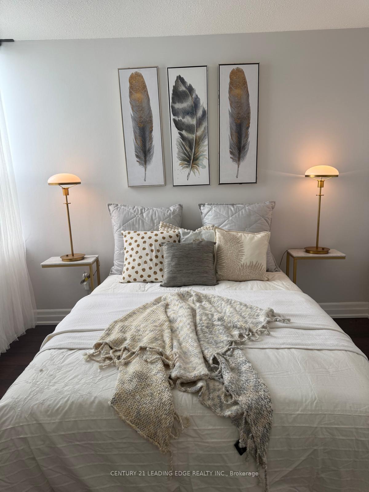 Photo 24 of Unit 1704, 10 Edgecliff Golfway, Toronto, Flemingdon Park — HOMEH