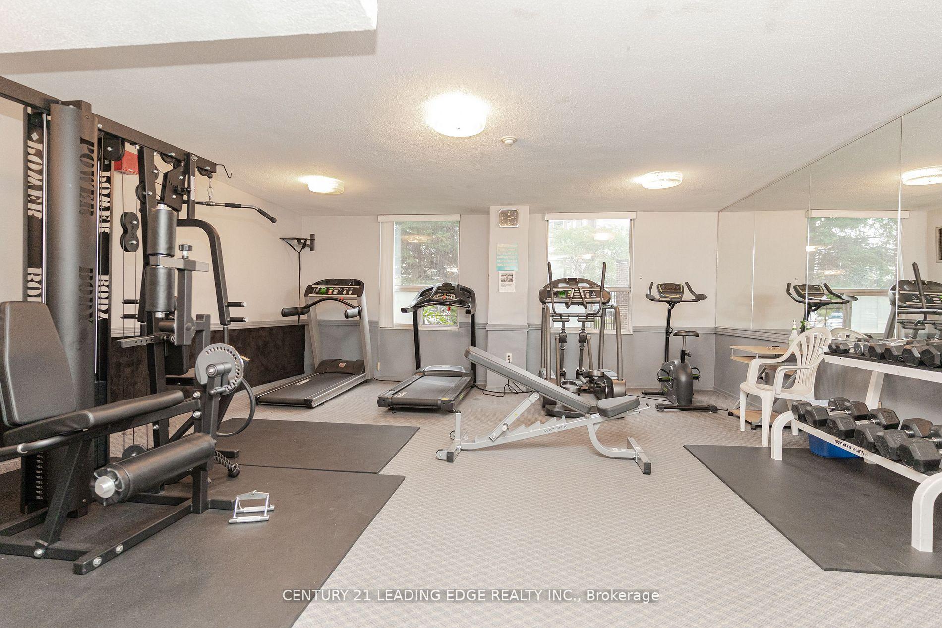 Photo 32 of Unit 1704, 10 Edgecliff Golfway, Toronto, Flemingdon Park — HOMEH