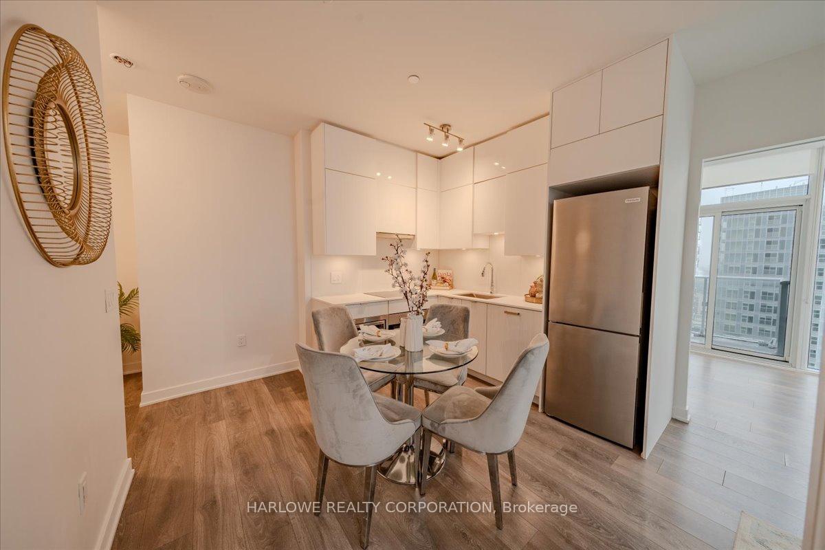 Photo 8 of Unit PH12, 195 Redpath Avenue, Toronto, Mount Pleasant West — HOMEH