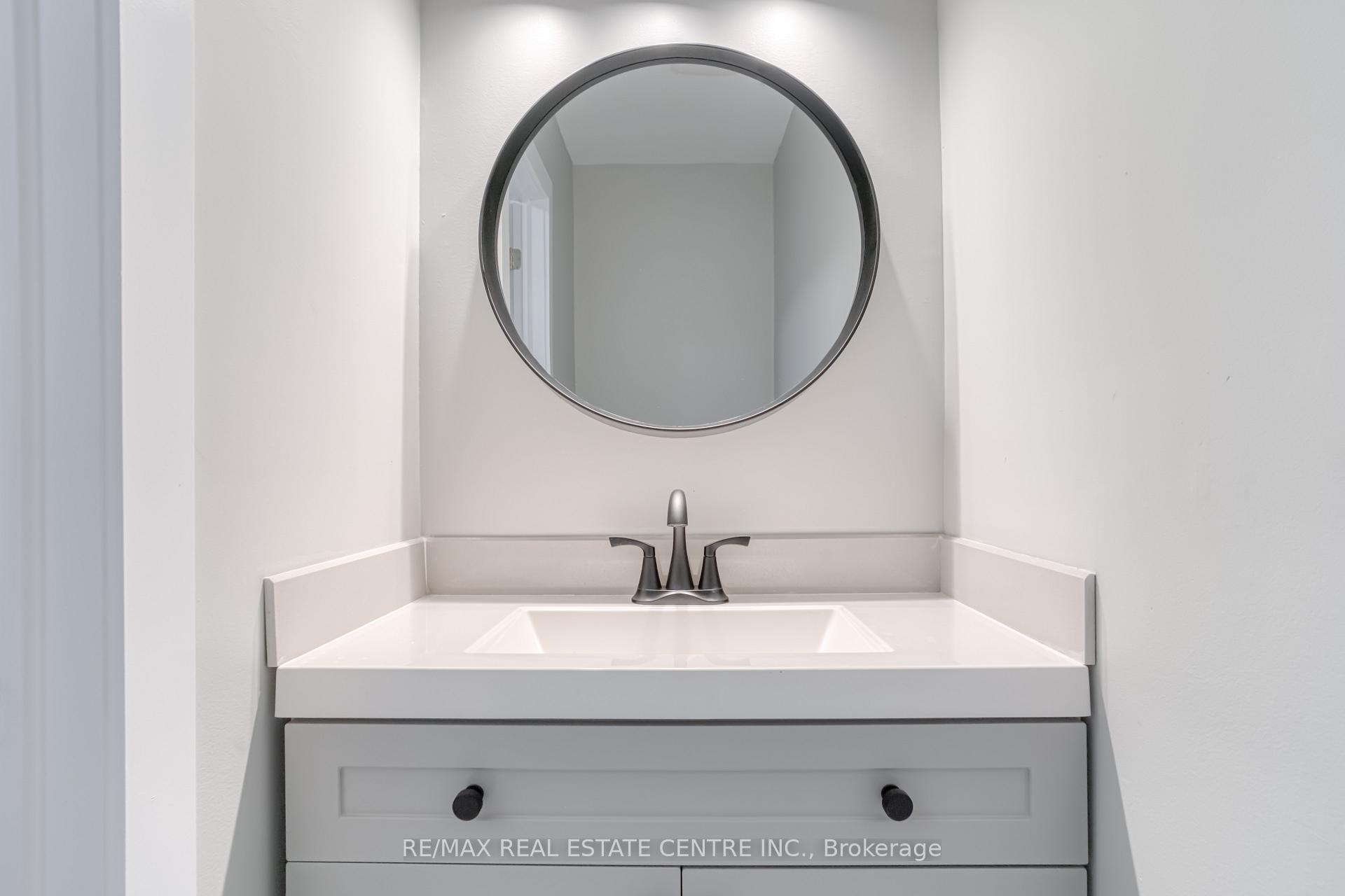 Photo 10 of Unit 27, 49 Cedarwoods Crescent E, Kitchener — HOMEH