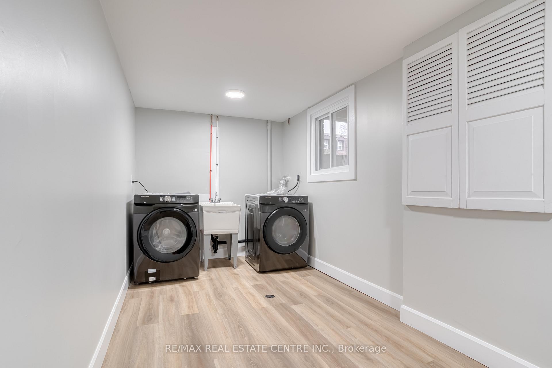 Photo 20 of Unit 27, 49 Cedarwoods Crescent E, Kitchener — HOMEH