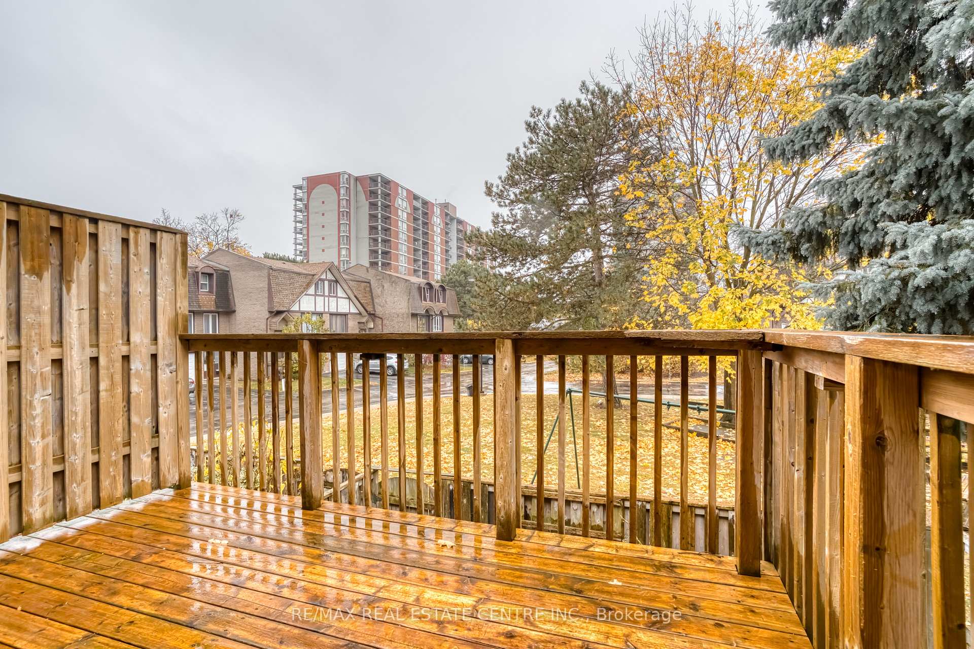 Photo 24 of Unit 27, 49 Cedarwoods Crescent E, Kitchener — HOMEH