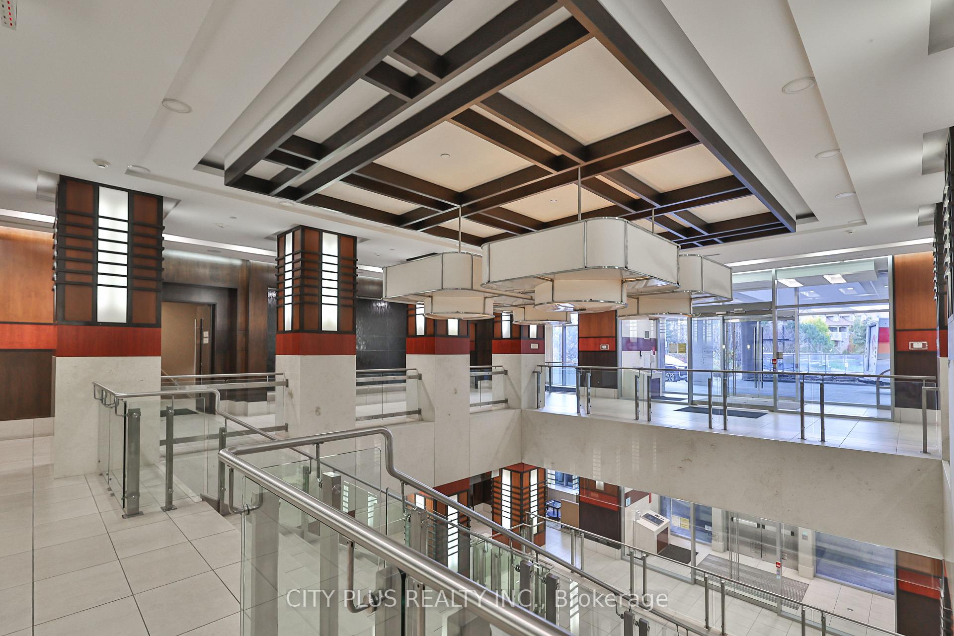 Photo 3 of Unit 612, 33 Cox Boulevard, Markham, Unionville — HOMEH