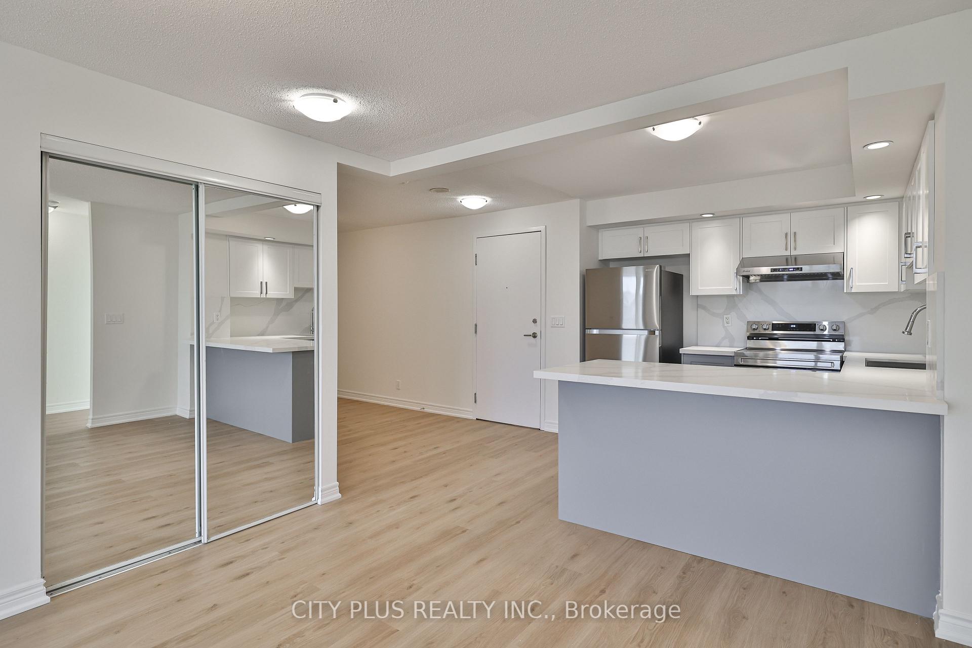 Photo 9 of Unit 612, 33 Cox Boulevard, Markham, Unionville — HOMEH
