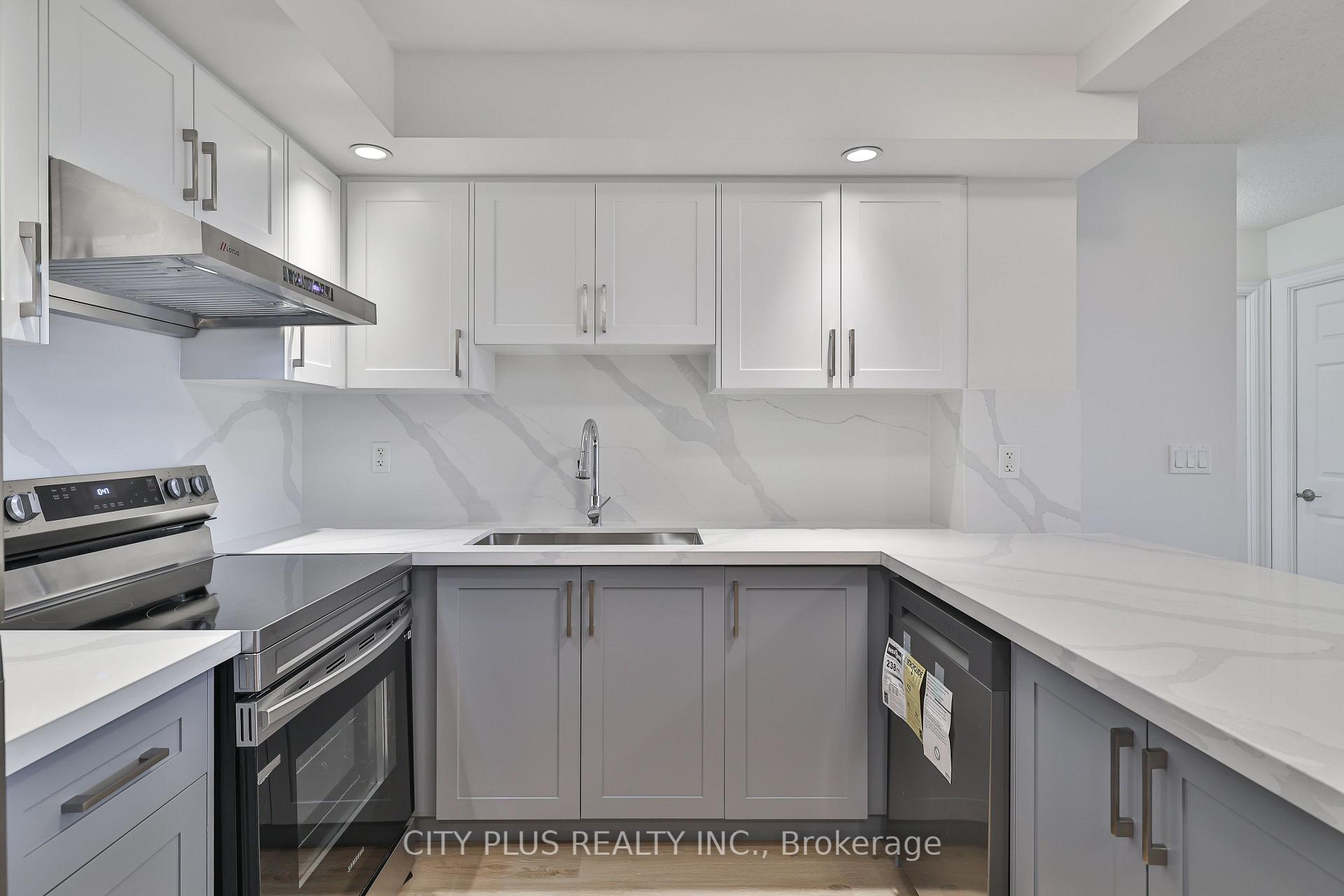 Photo 10 of Unit 612, 33 Cox Boulevard, Markham, Unionville — HOMEH