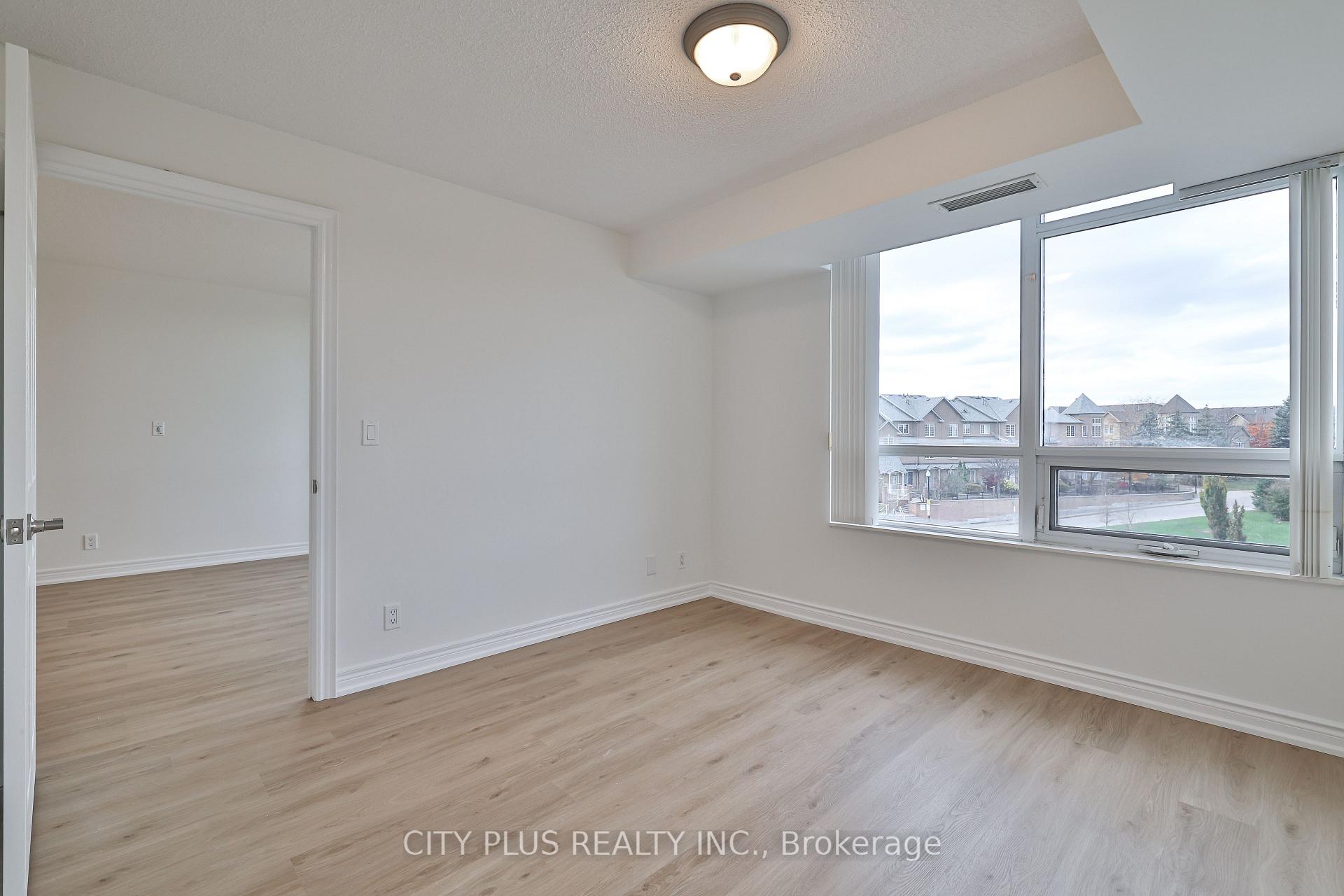 Photo 22 of Unit 612, 33 Cox Boulevard, Markham, Unionville — HOMEH