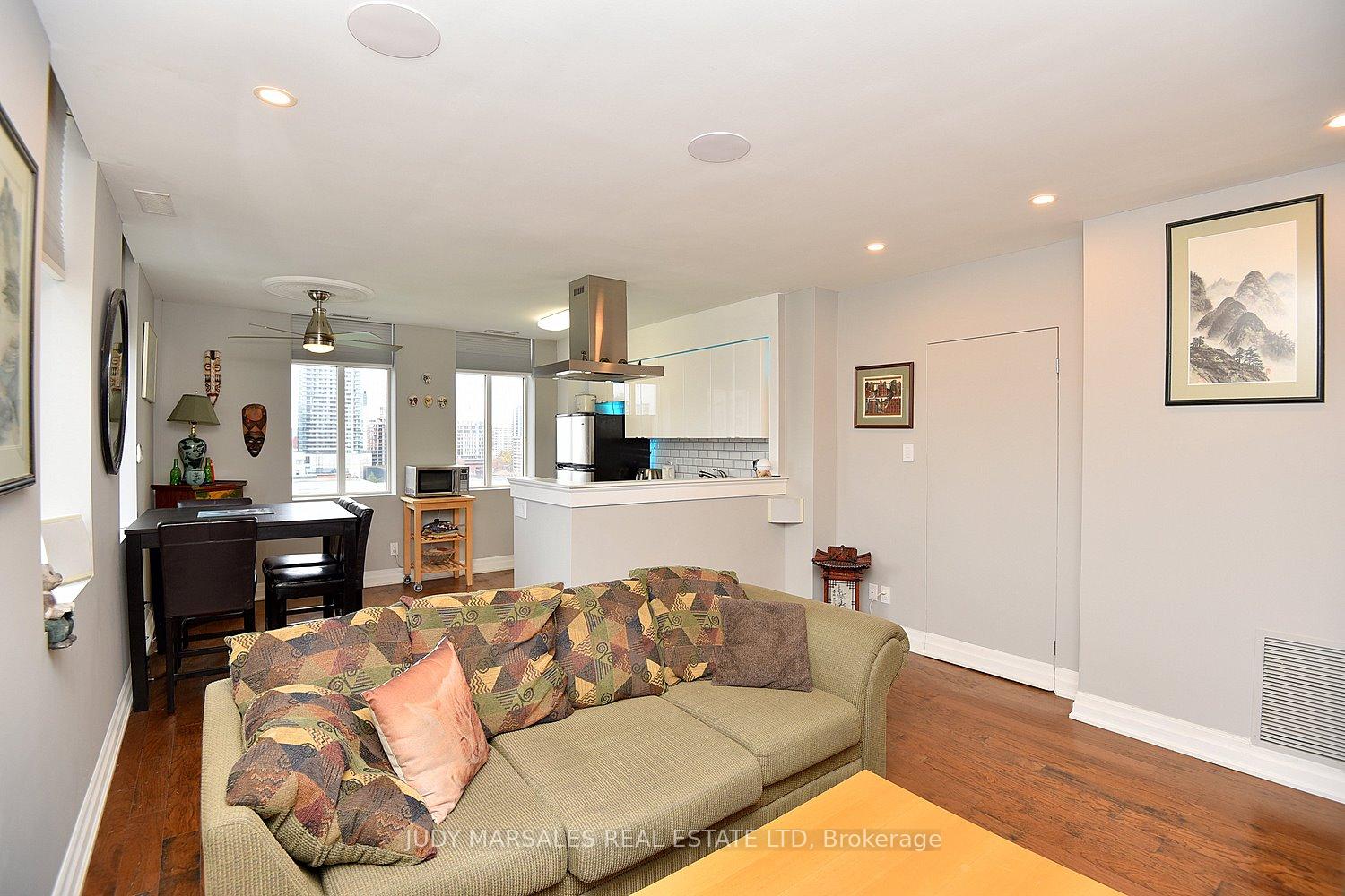 Photo 7 of Unit 1105, 36 James Street S, Hamilton, Central — HOMEH